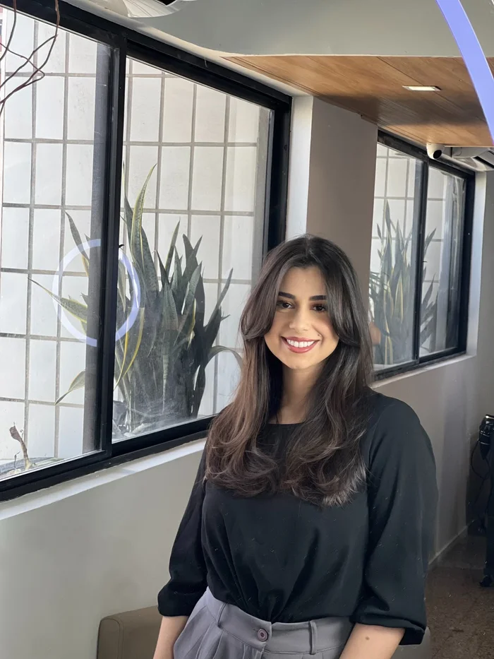 Livia Reghini Aranega Neto, professora particular de inglês